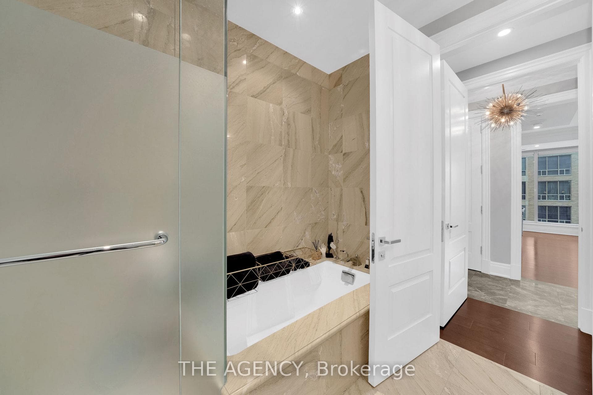 55 Scollard Street Unit 503 photo 13