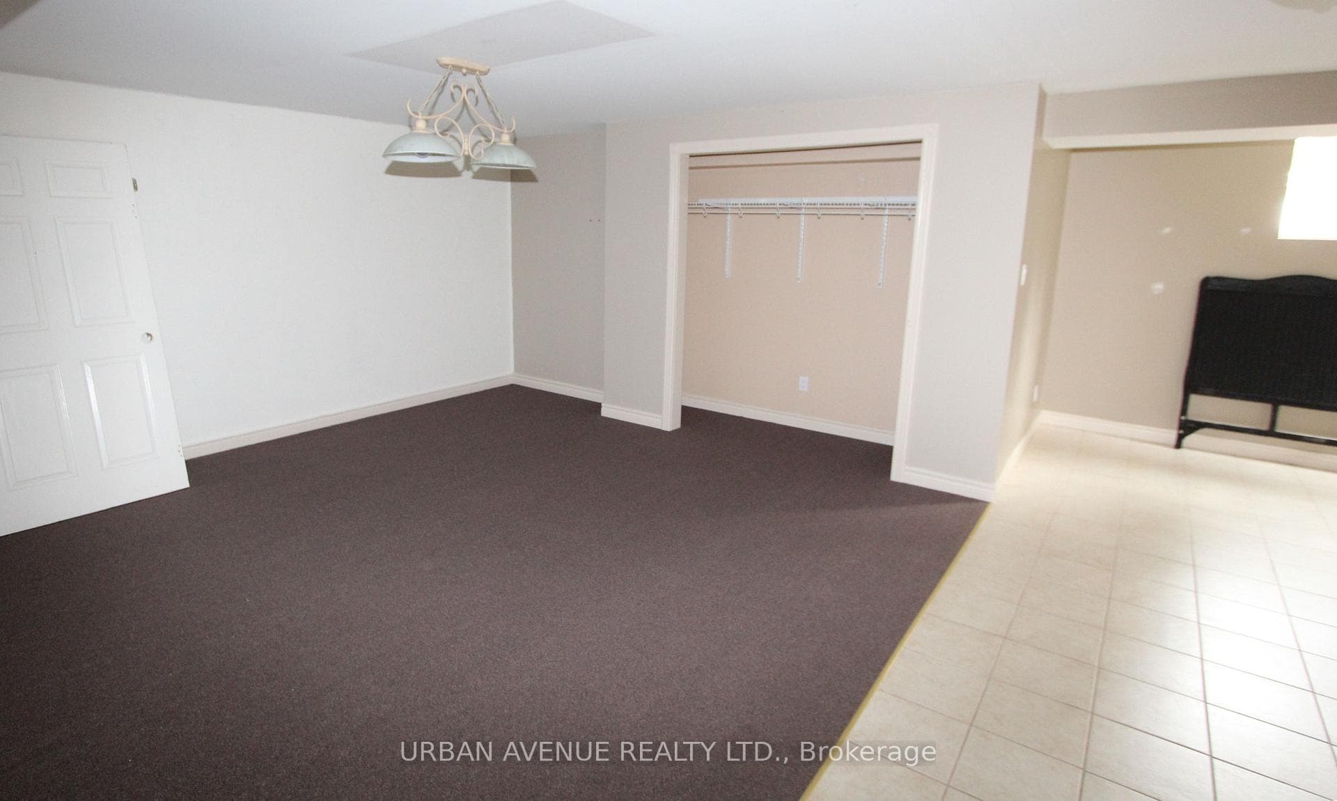 7570 Thickson Road photo 19