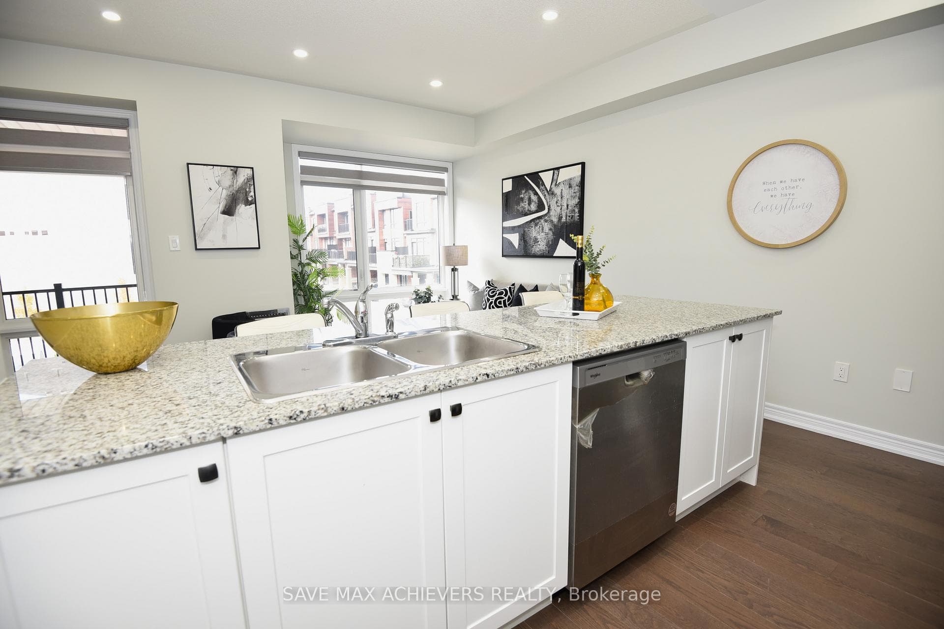 440 SALEM Road photo 14