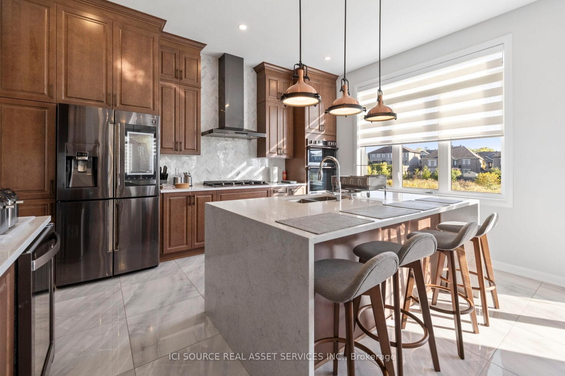 733 Coast Circle photo 8