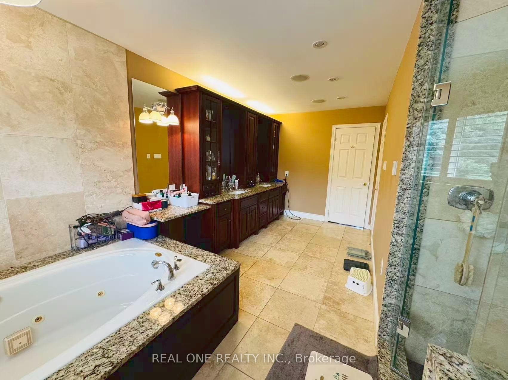 2361 Silverwood Drive photo 25