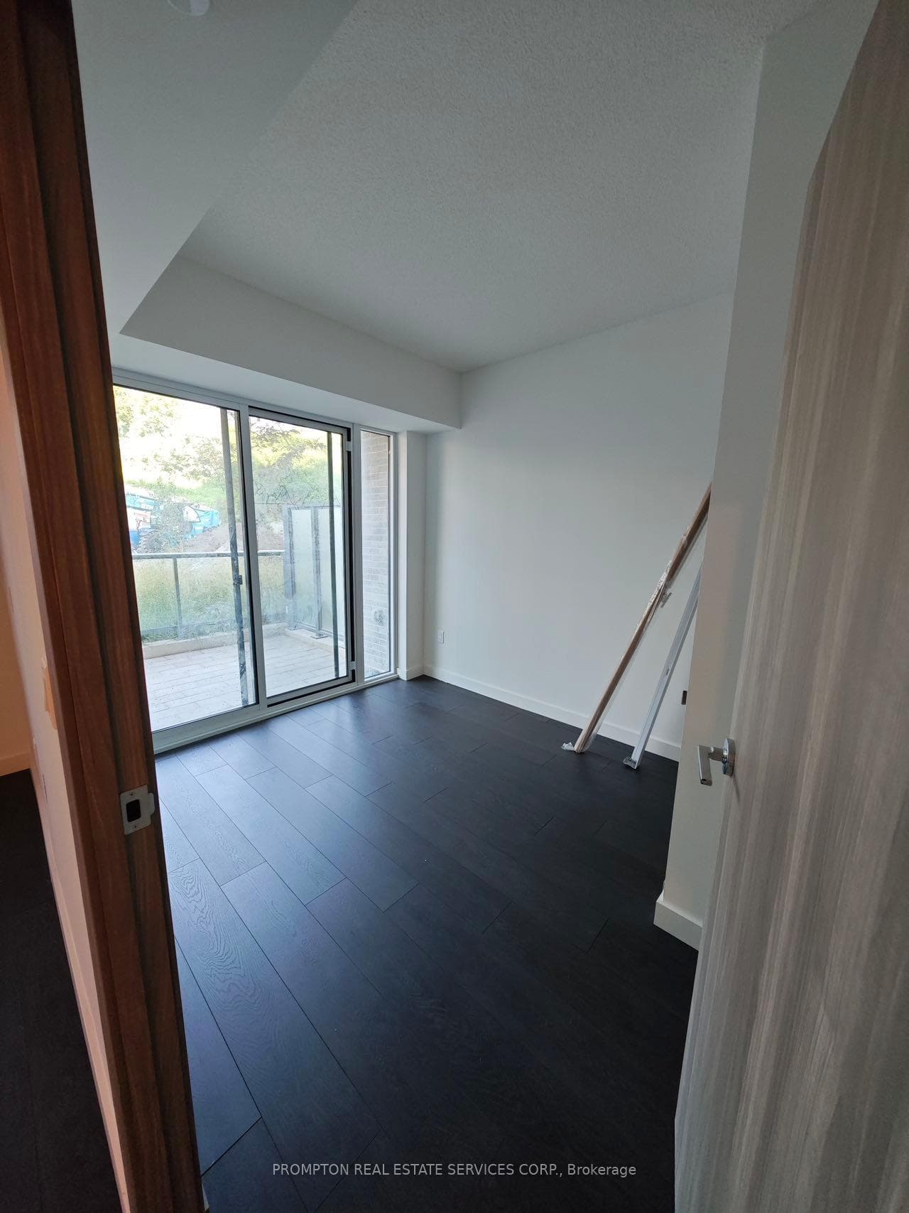 25 Mcmahon Drive Unit 102 photo 10