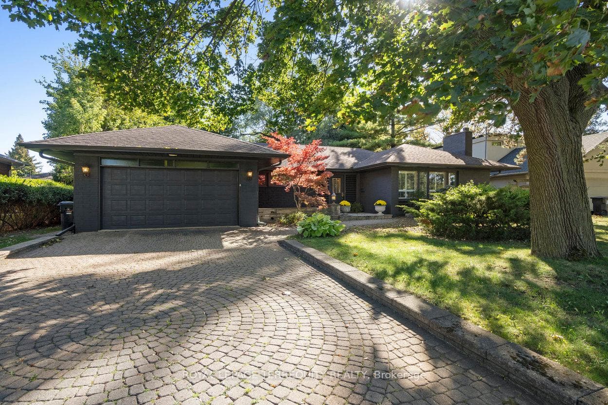416 The Kingsway N/A photo 4