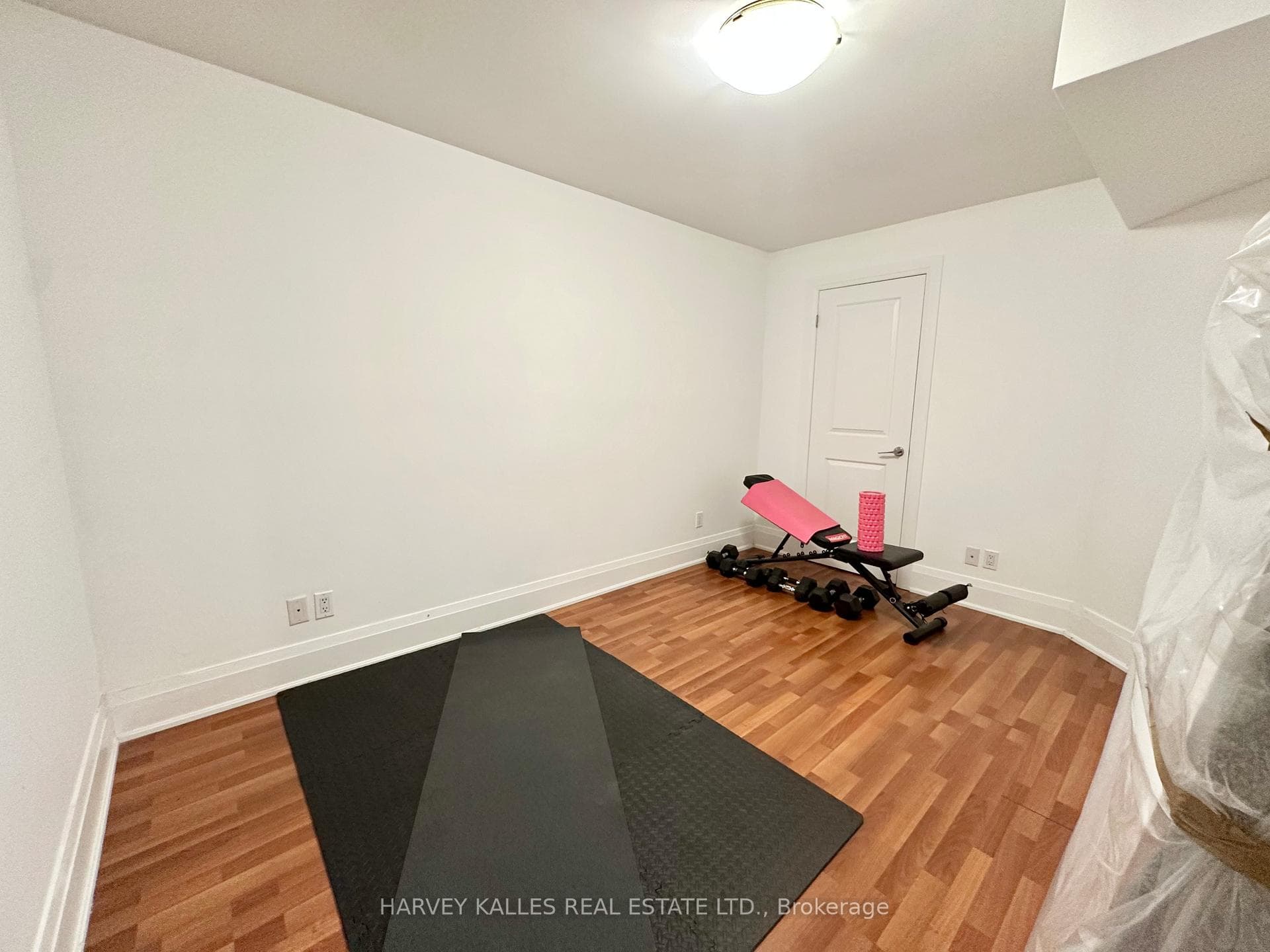 543 Palmerston Boulevard Unit 2 photo 15