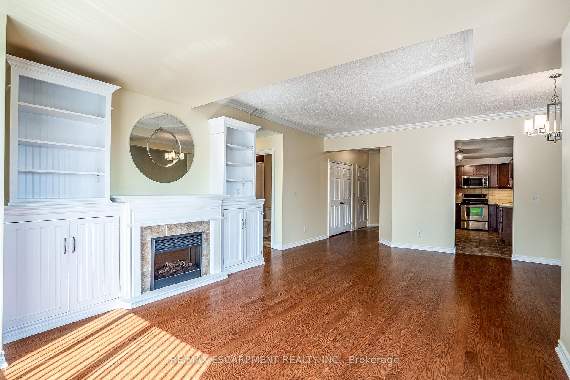 3000 Creekside Drive Unit 801 photo 20