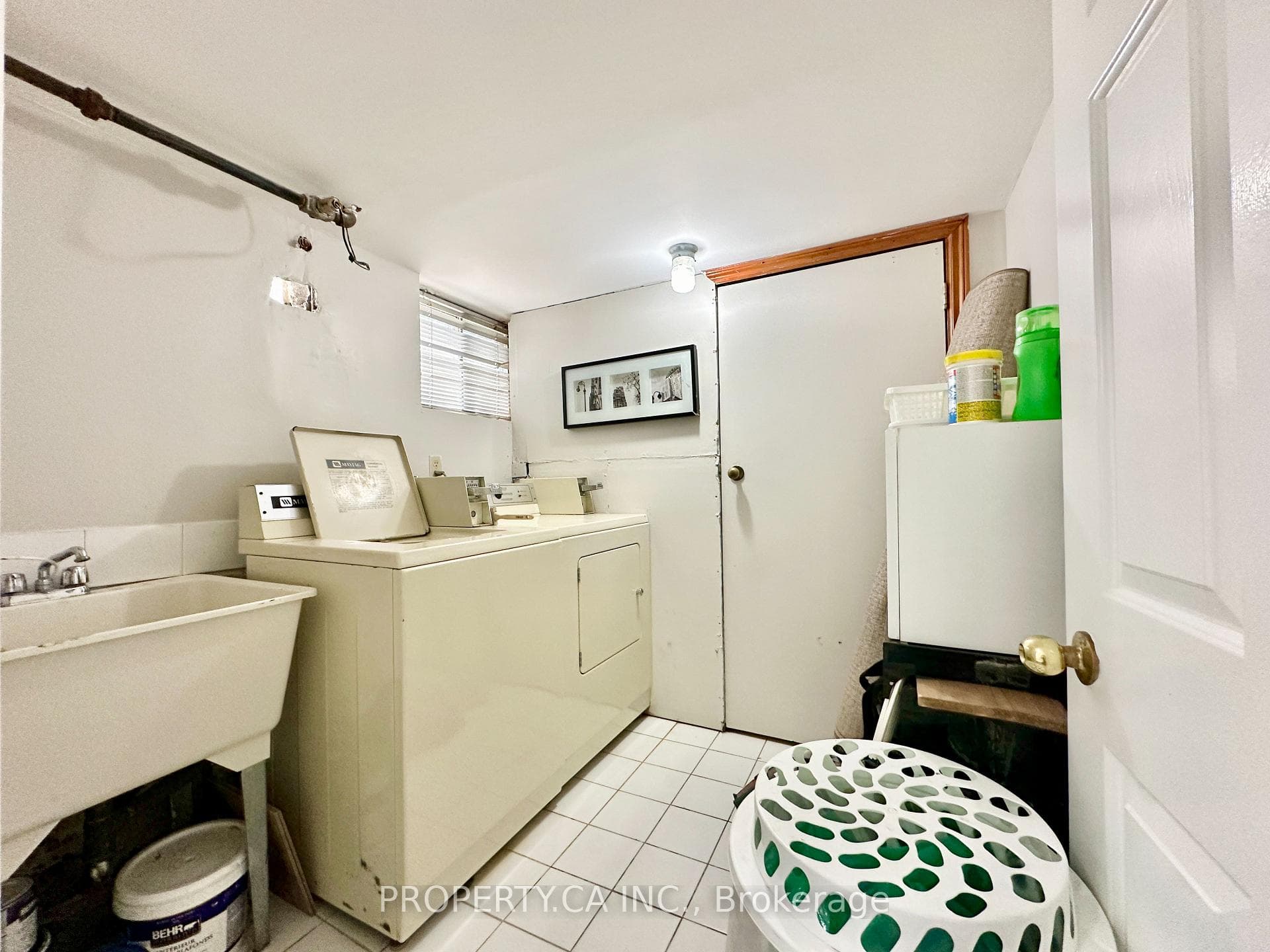 577 Euclid Avenue Unit Lower photo 20
