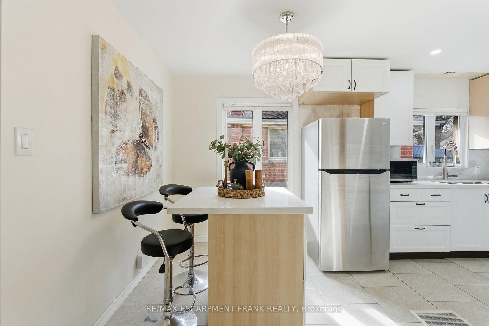 352 East 28th Street photo 14
