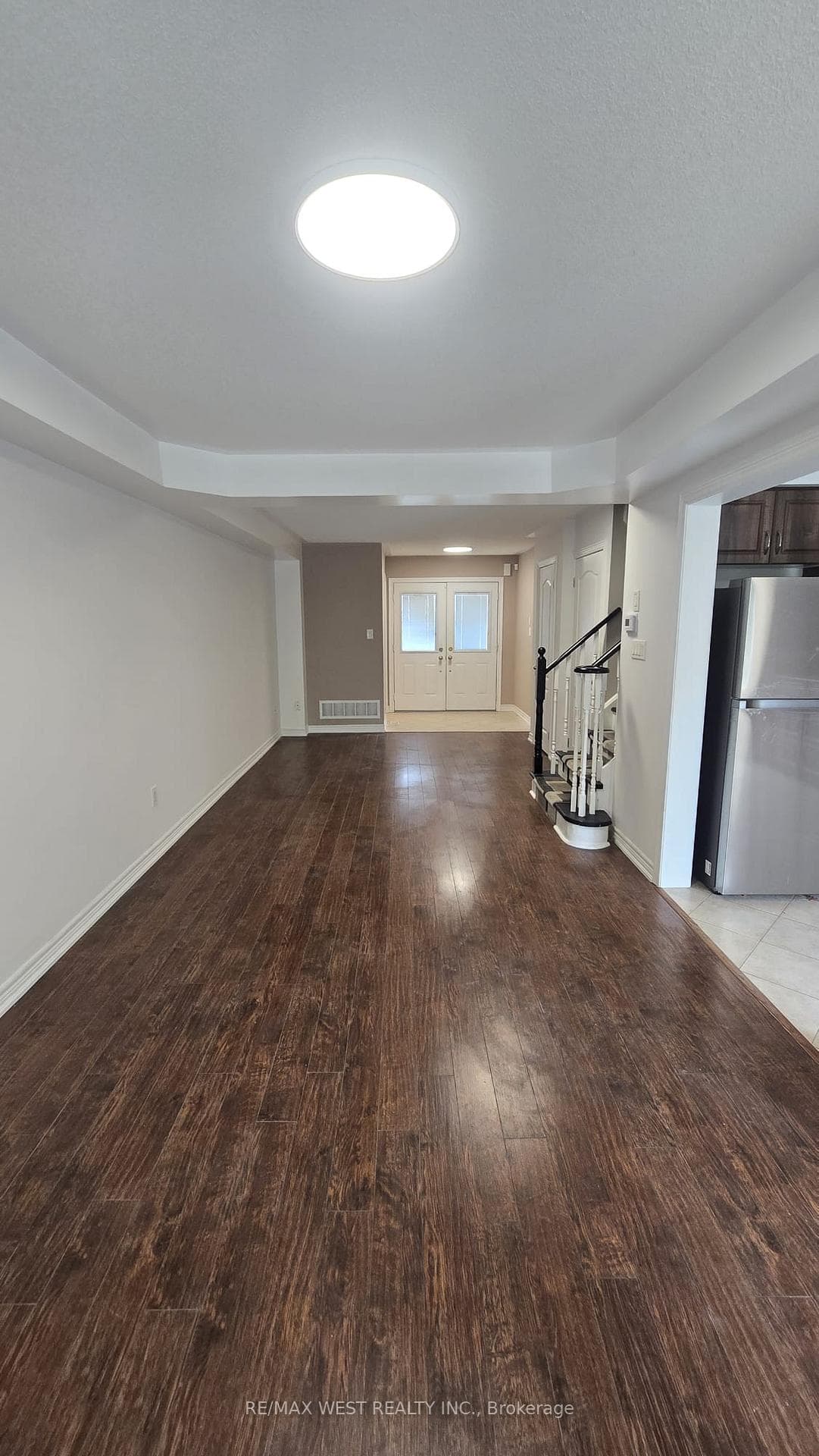 155 Greenwood Drive photo 4