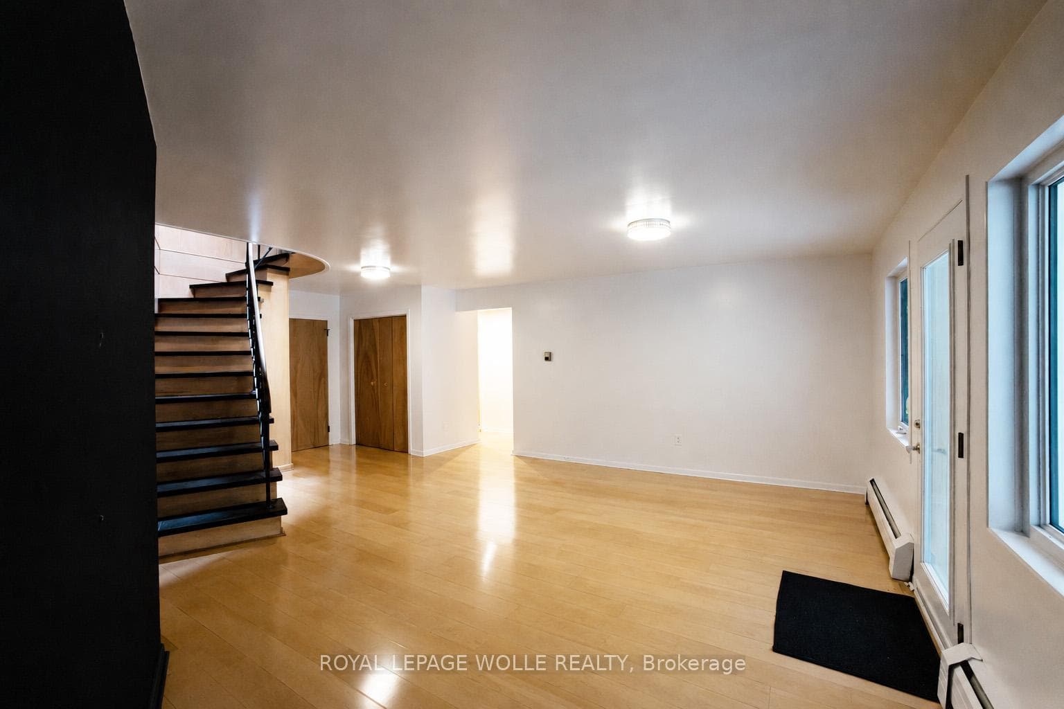294 Algonquin Drive photo 26