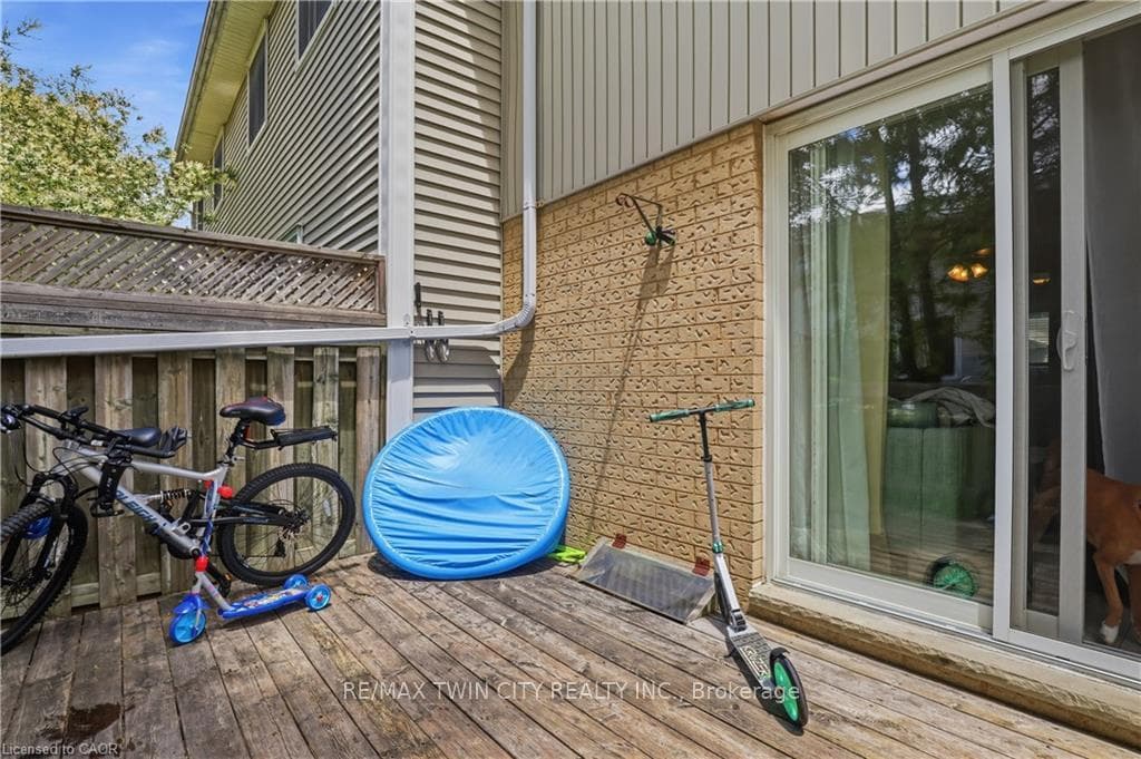 255 Northlake Drive Unit 15 photo 29