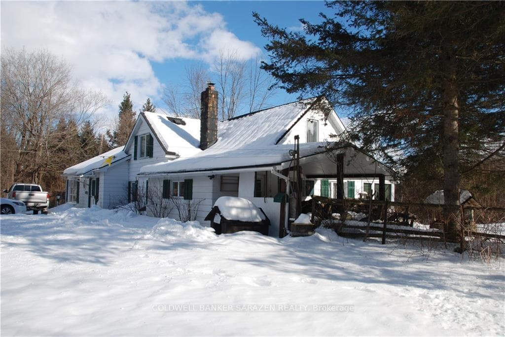 7196 Rideau Valley Drive photo 1