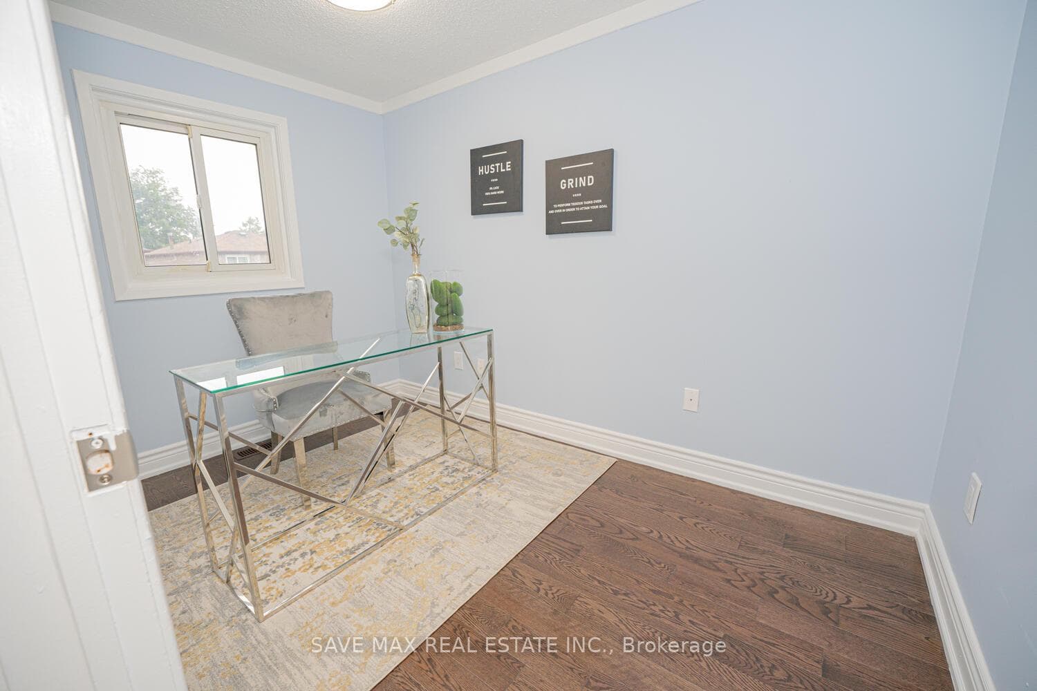 82 Chatfield Drive photo 20