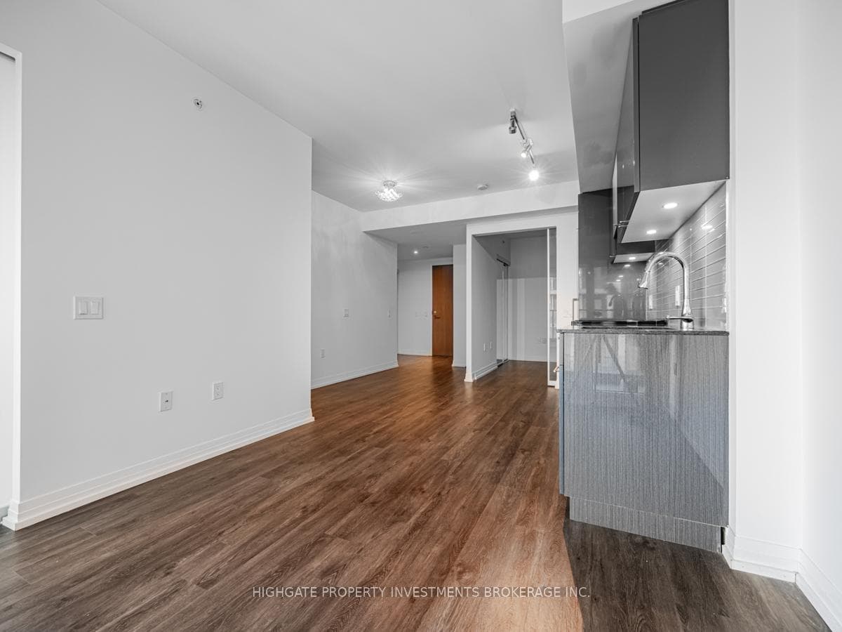 251 Jarvis Street Unit 1407 photo 18