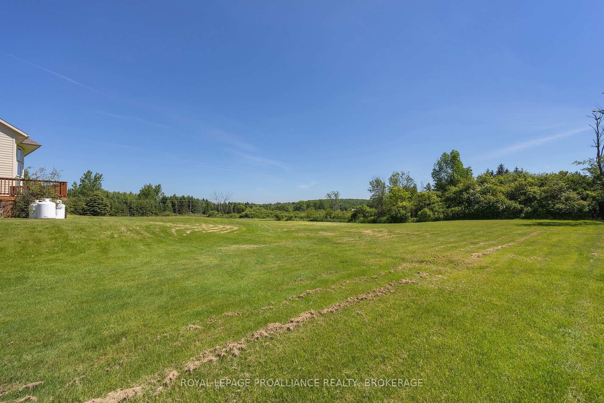 1461 English Way photo 5