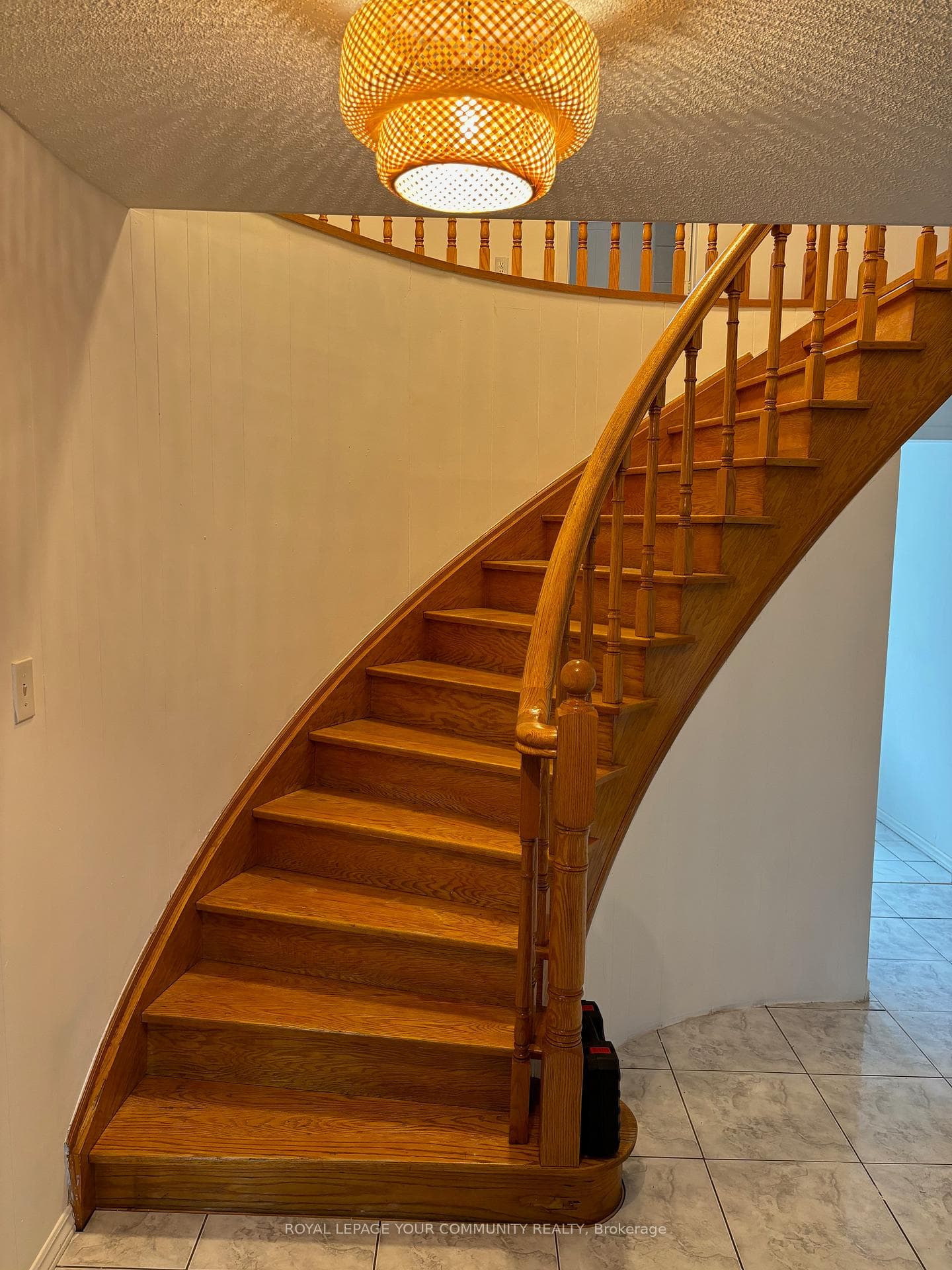 10 Hartman Avenue photo 2