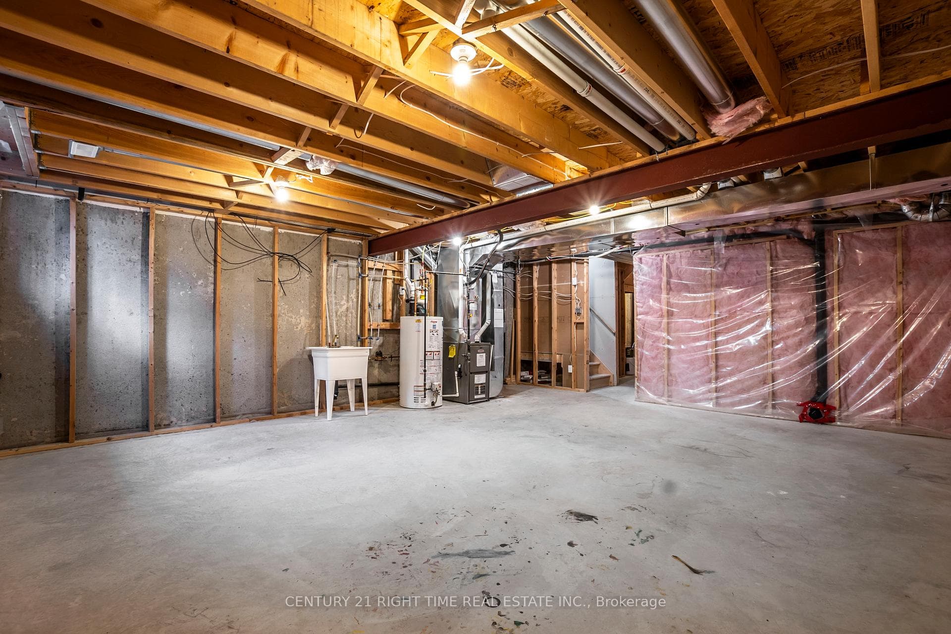 138 Windflower Drive photo 34