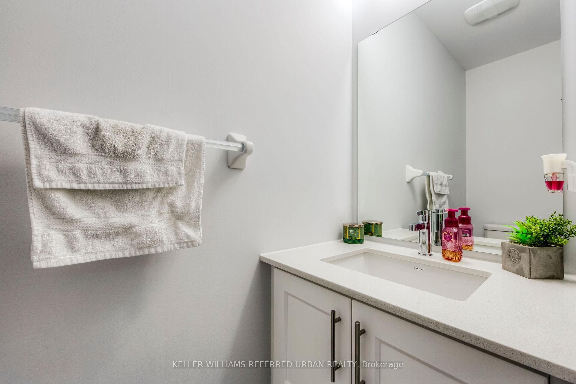 9580 Islington Avenue Unit 235 photo 13