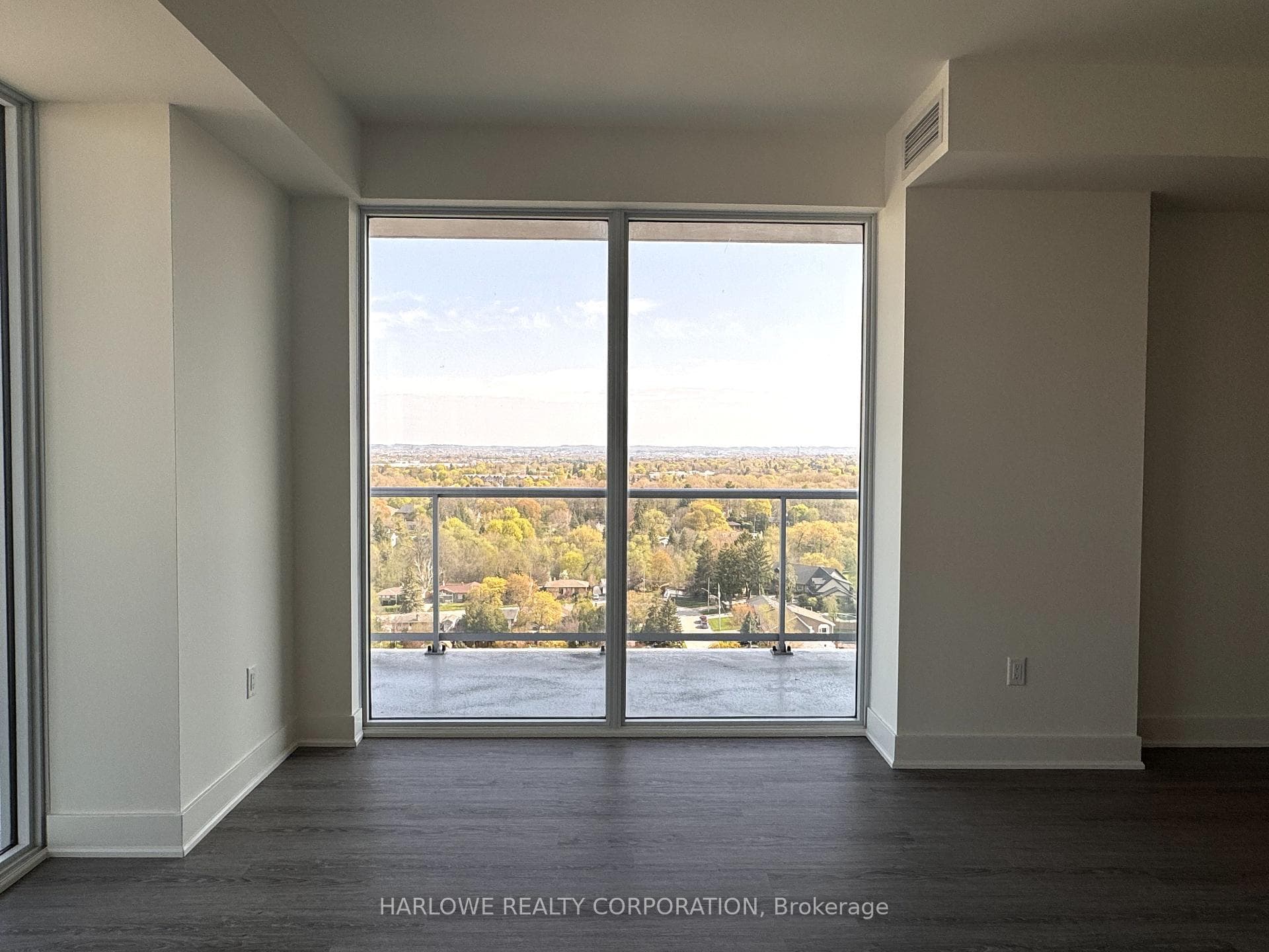 185 Deerfield Road Unit 1403 photo 16