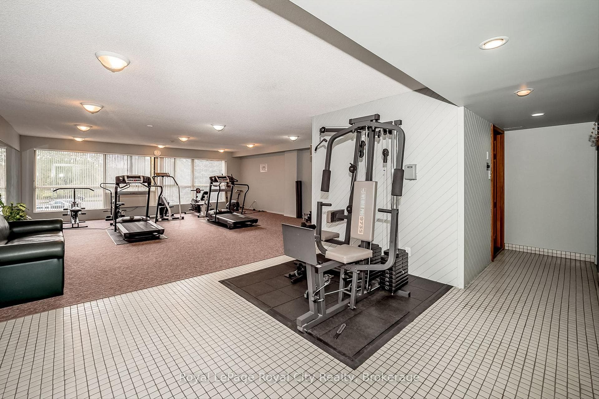 358 Waterloo Avenue Unit 606 photo 22