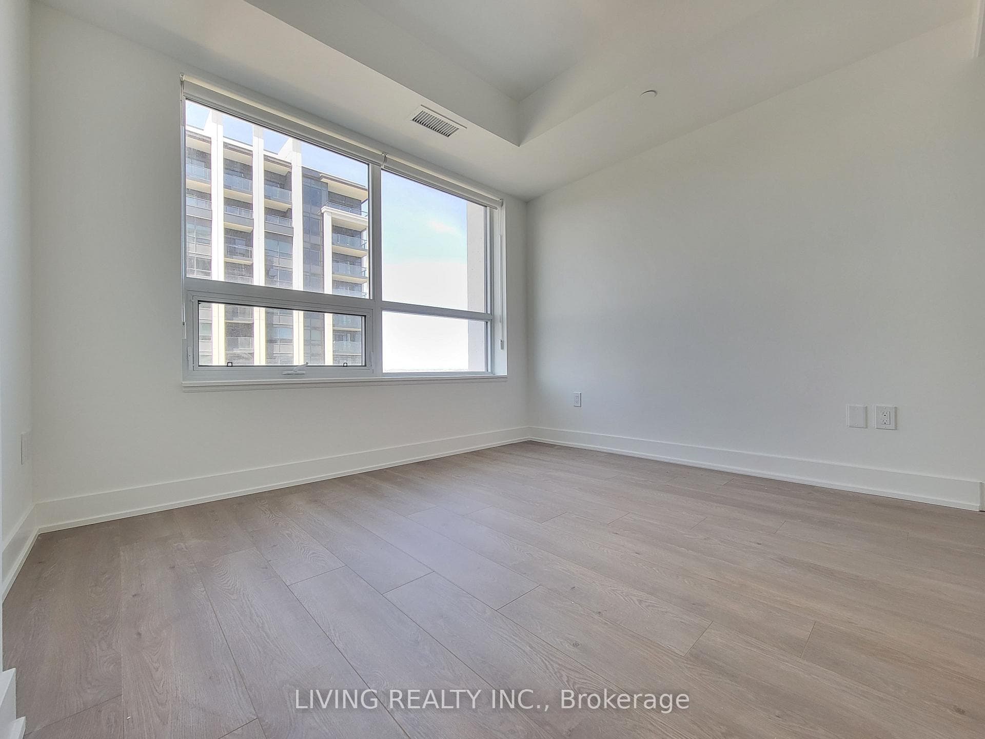 8 Cedarland Drive Unit 1501 photo 9