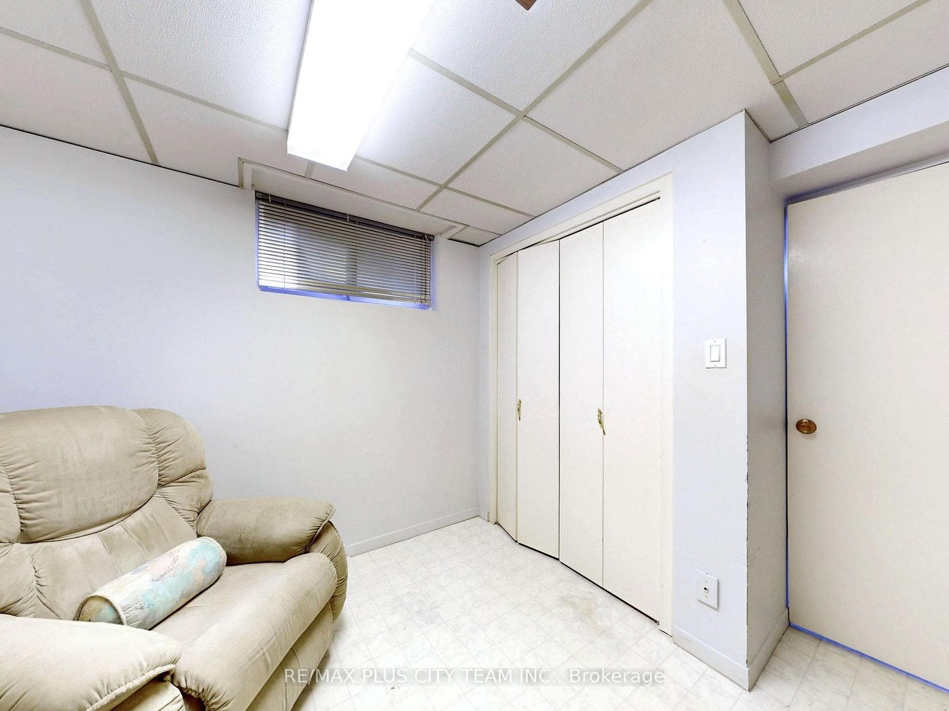 5 Snowhill Crescent photo 32