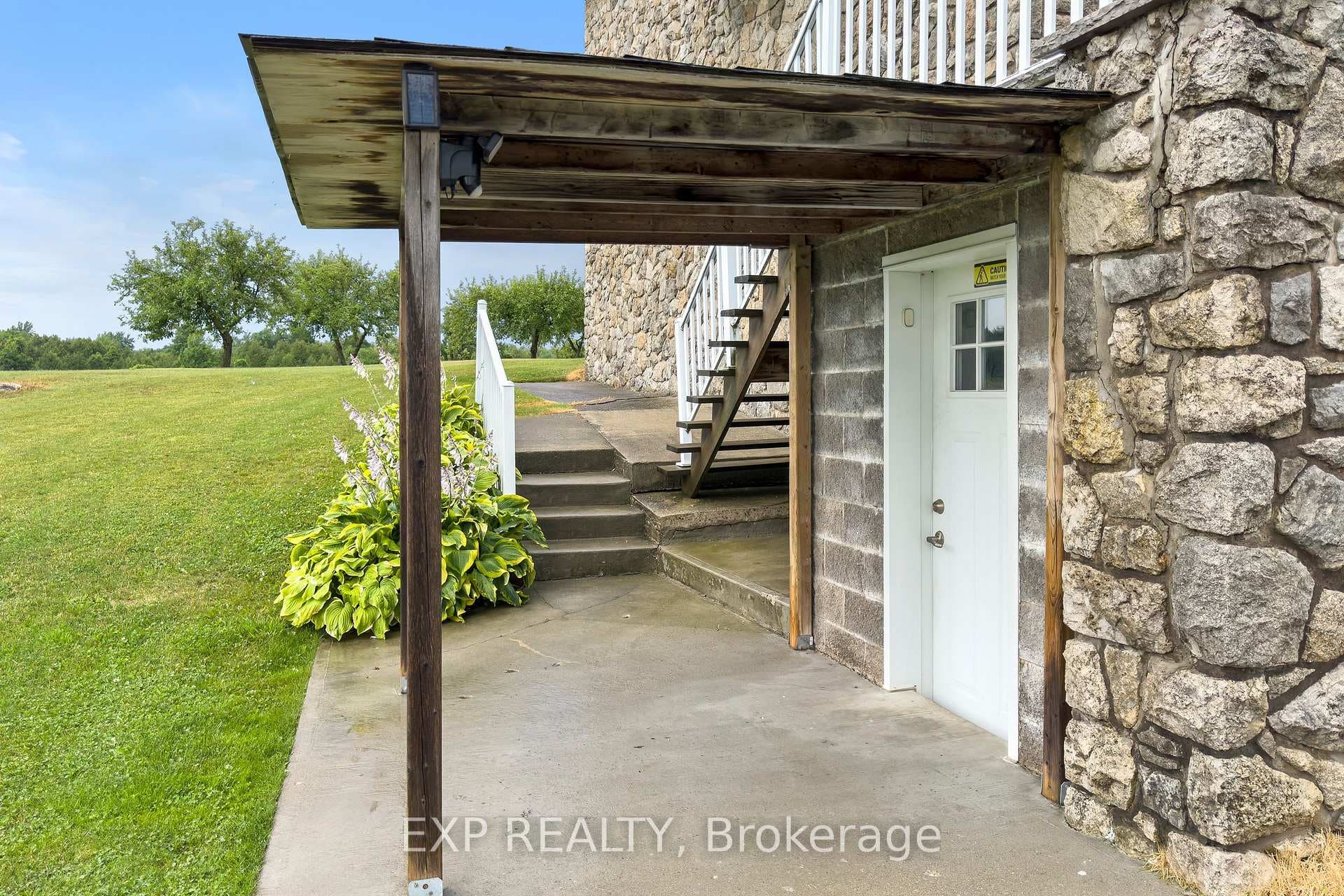 11677 Regional Rd 25 N/A photo 34