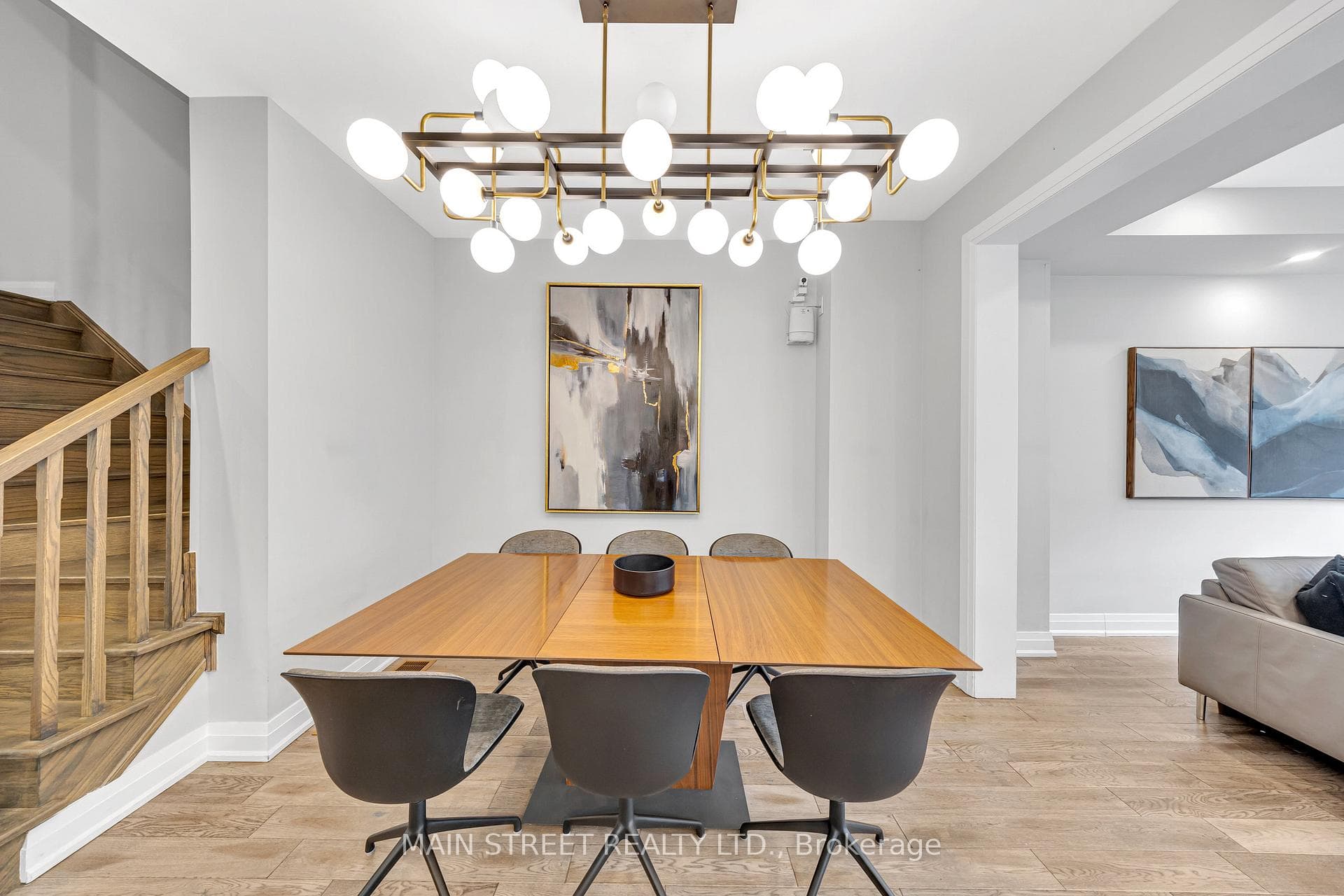 6 Vaudeville Drive photo 10