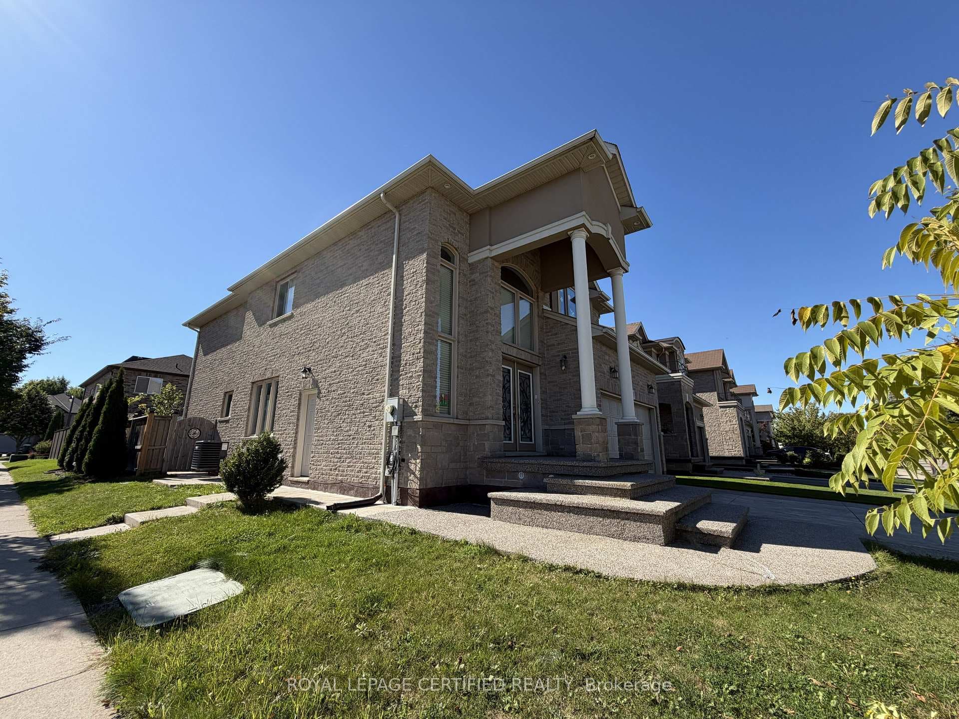61 Eagleglen Way Unit Bsmt photo 4