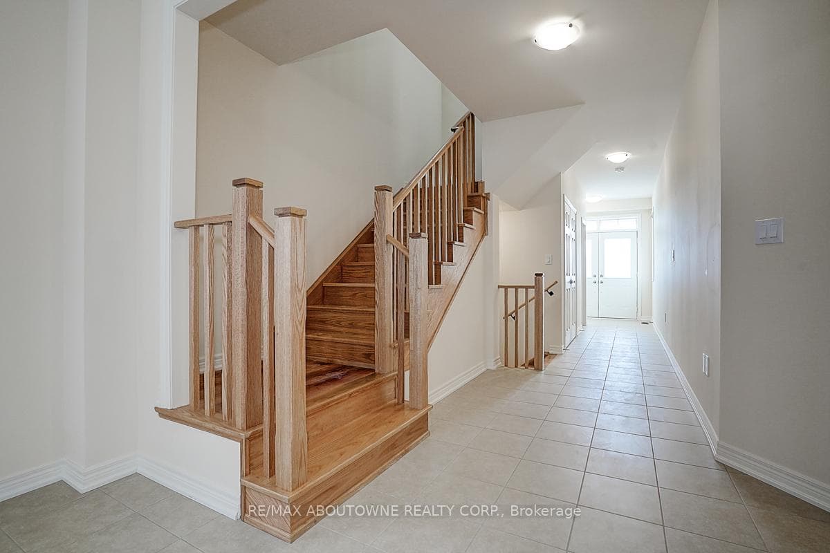 3175 Crystal Drive photo 6