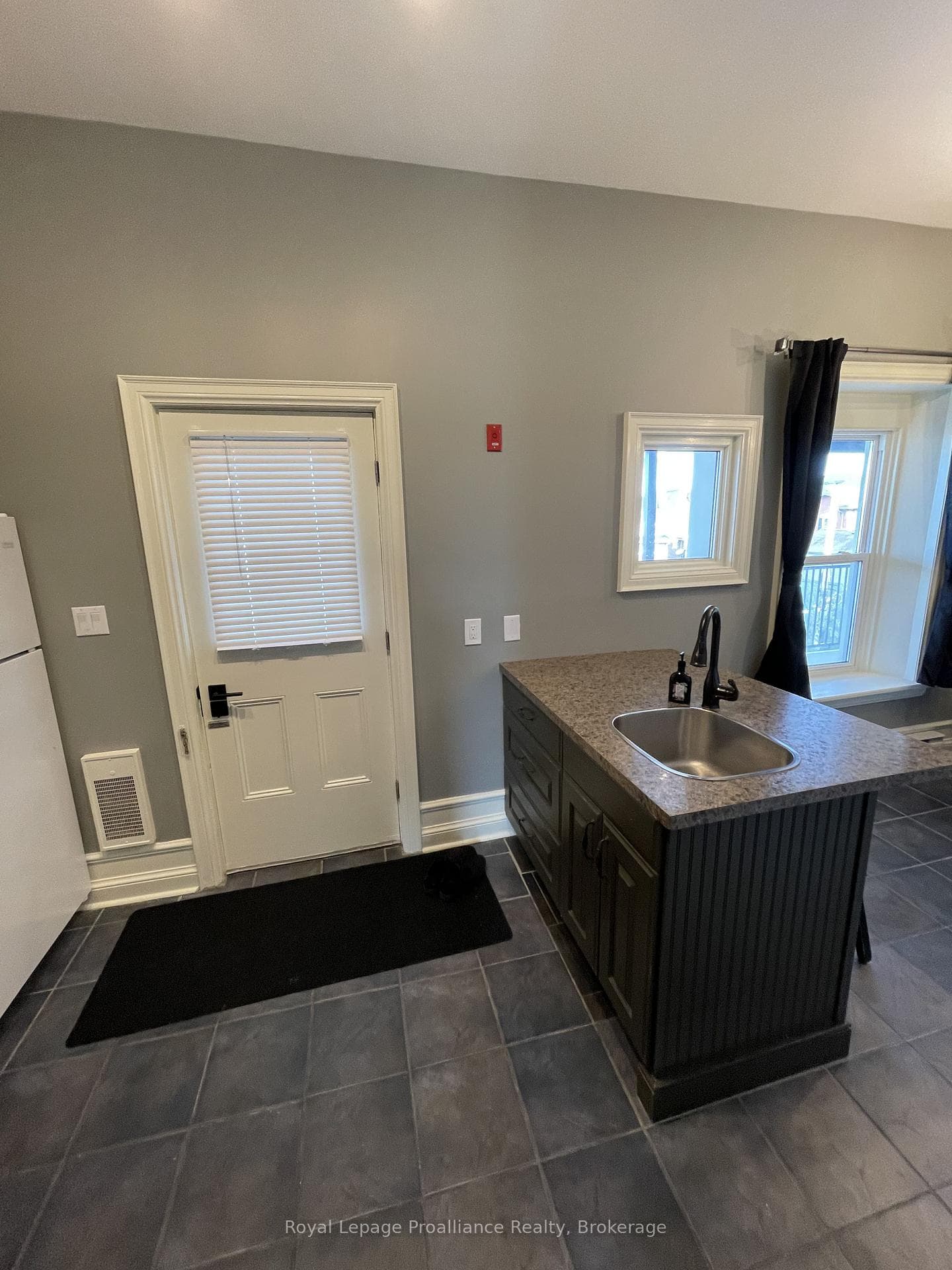10 Patterson Street Unit 305 photo 9