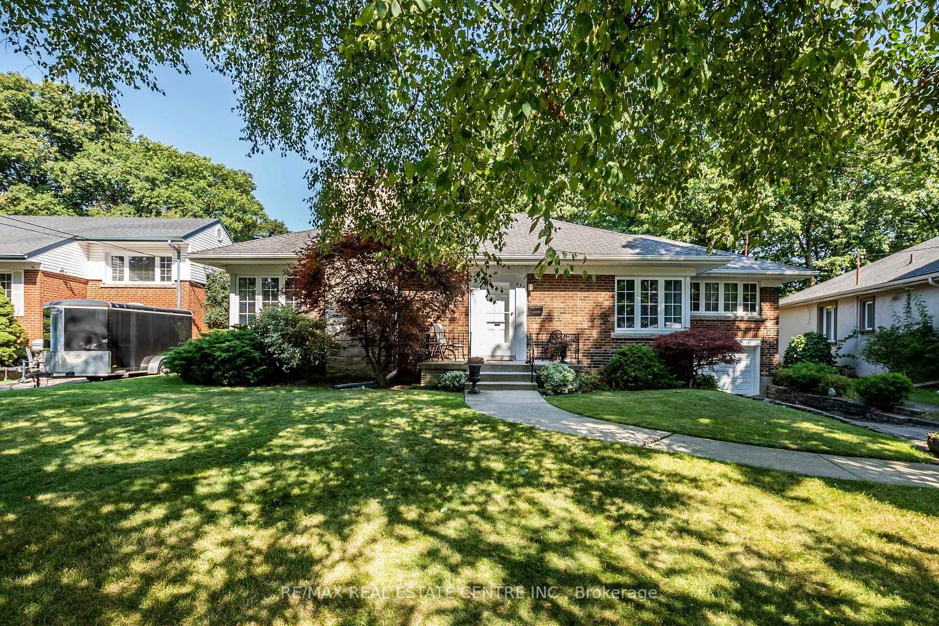 393 River Side Drive photo 38