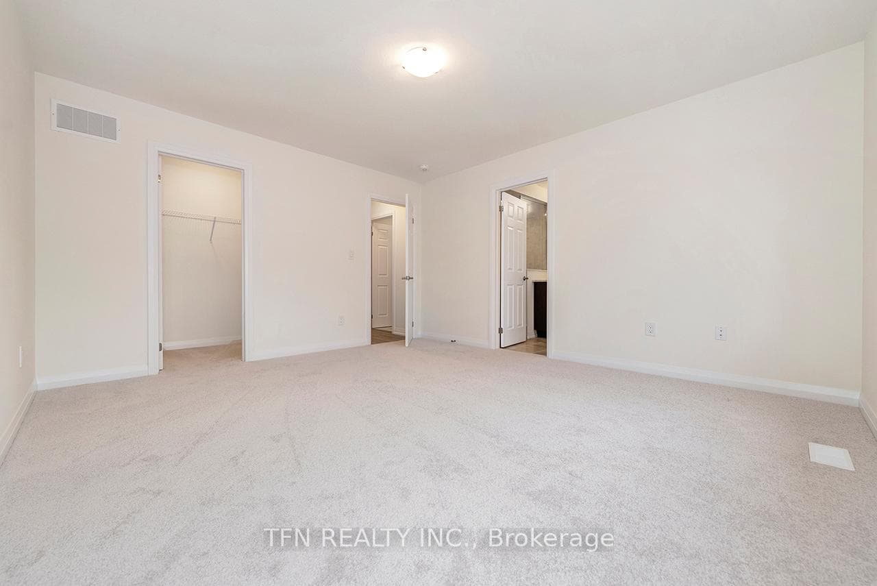 4 Riley Park Drive photo 22