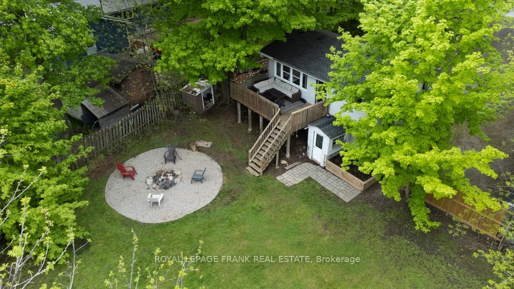 7 Cardinal Road photo 23