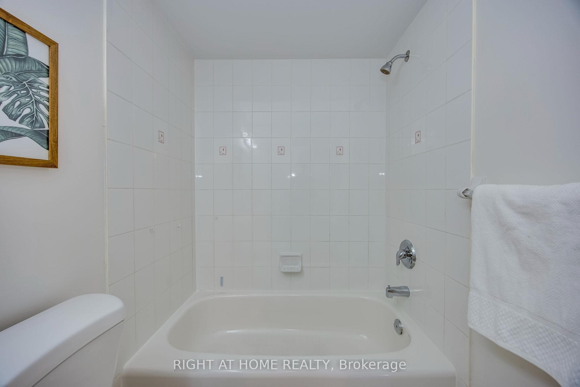 1015 Galesway Boulevard Unit 13 photo 30
