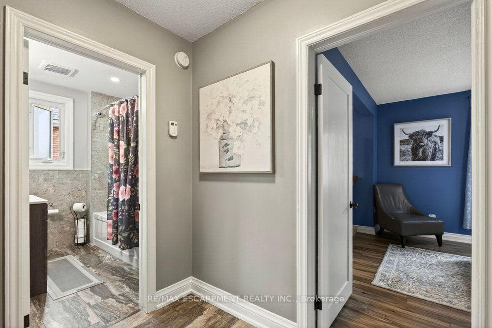 328 East 19th Street photo 11
