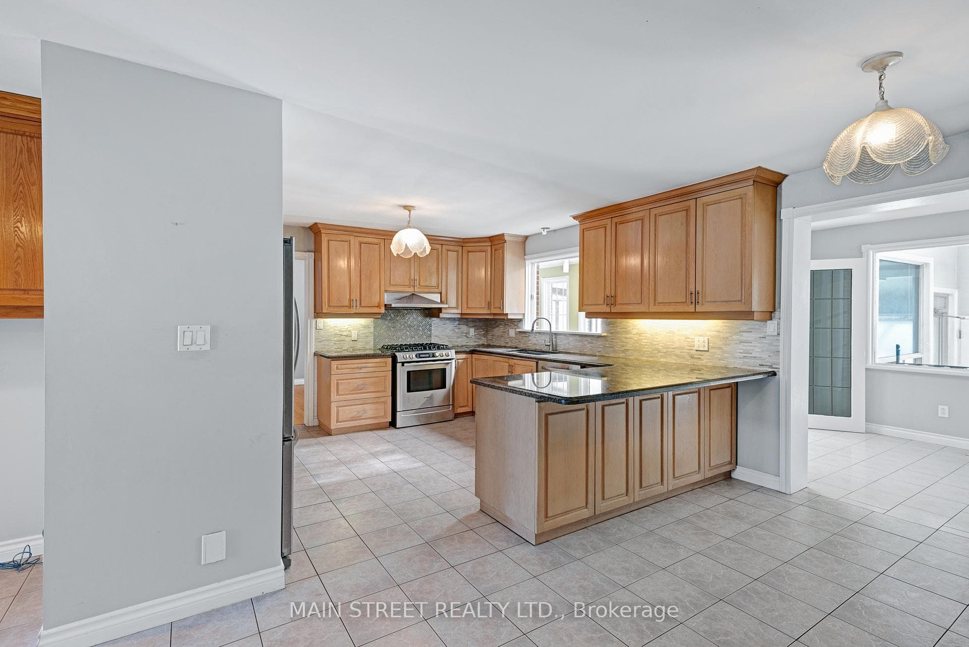 4239 Stouffville Road photo 6