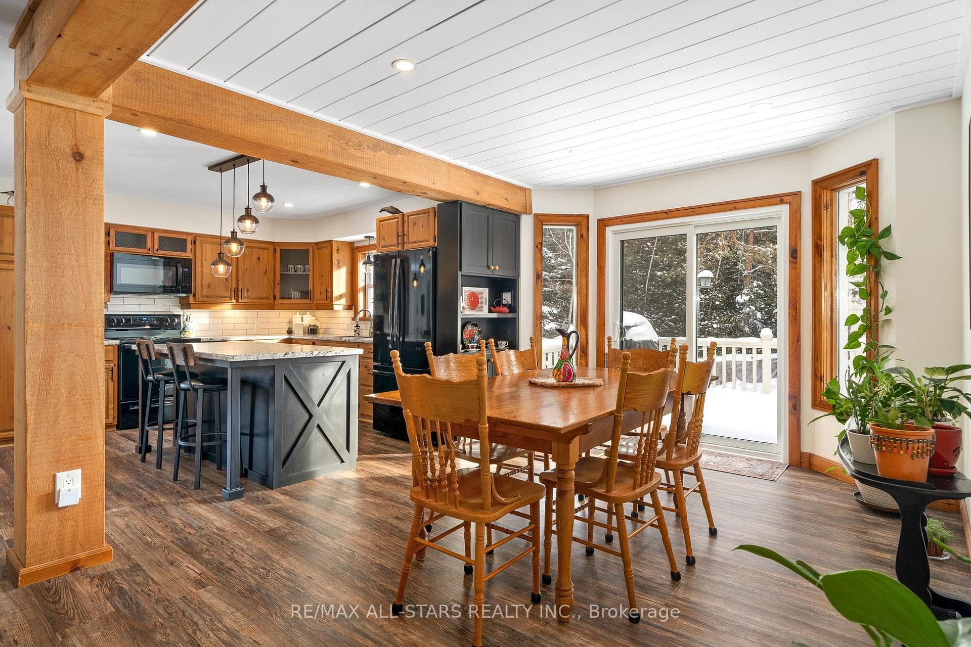 930 Killarney Bay Road photo 11