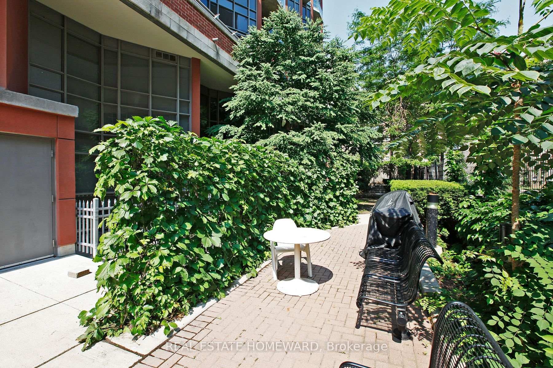 255 Richmond Street Unit 227 photo 10