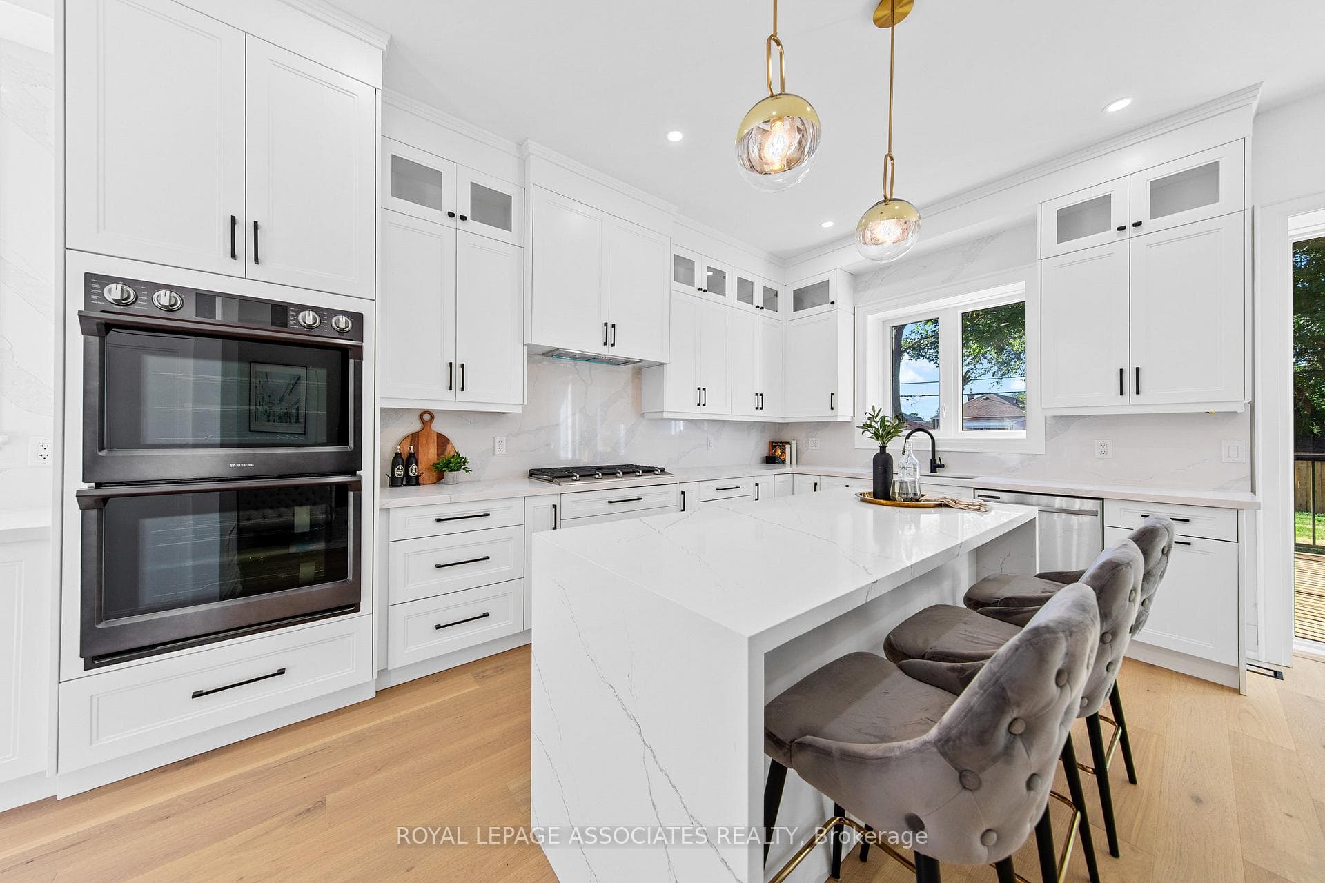 192 Tower Drive photo 11