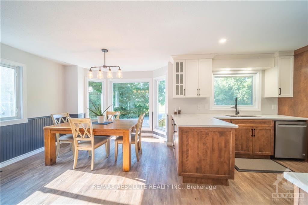 13822 CARRUTHERS Road photo 14