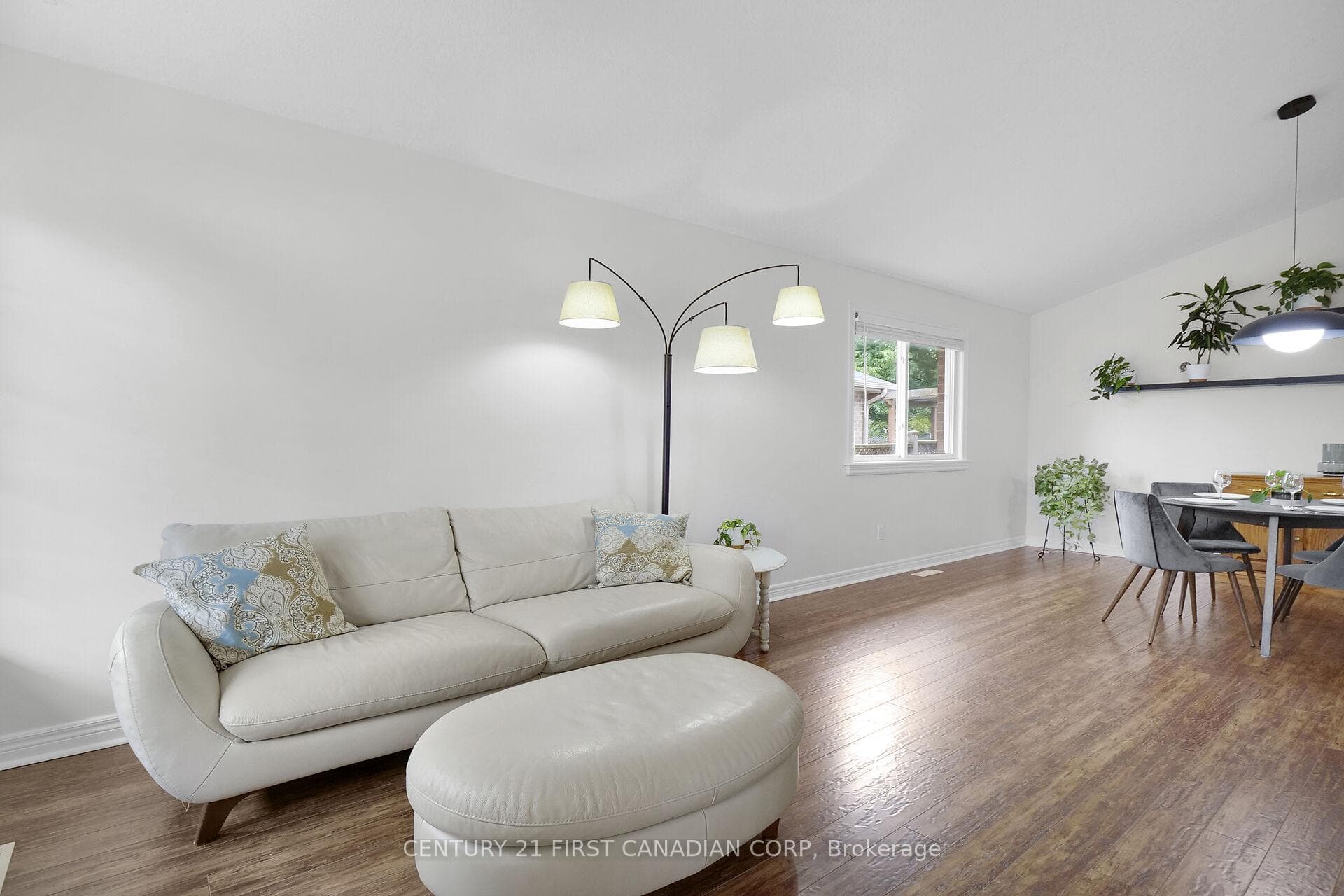 1037 Fogerty Street photo 7