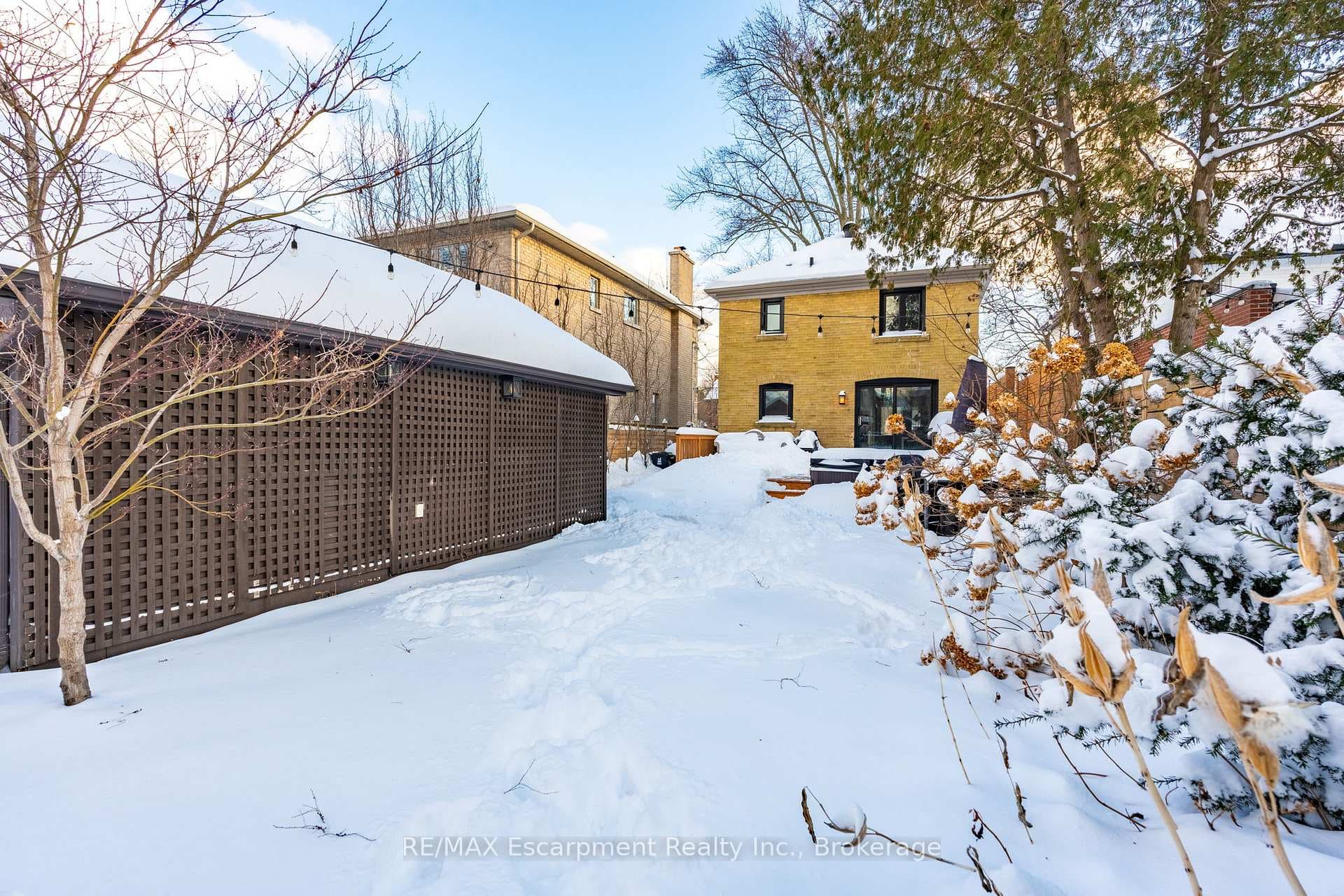 12 Meadowvale Drive photo 47