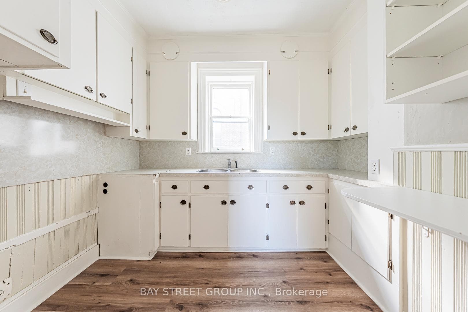 127 Walton Street photo 36