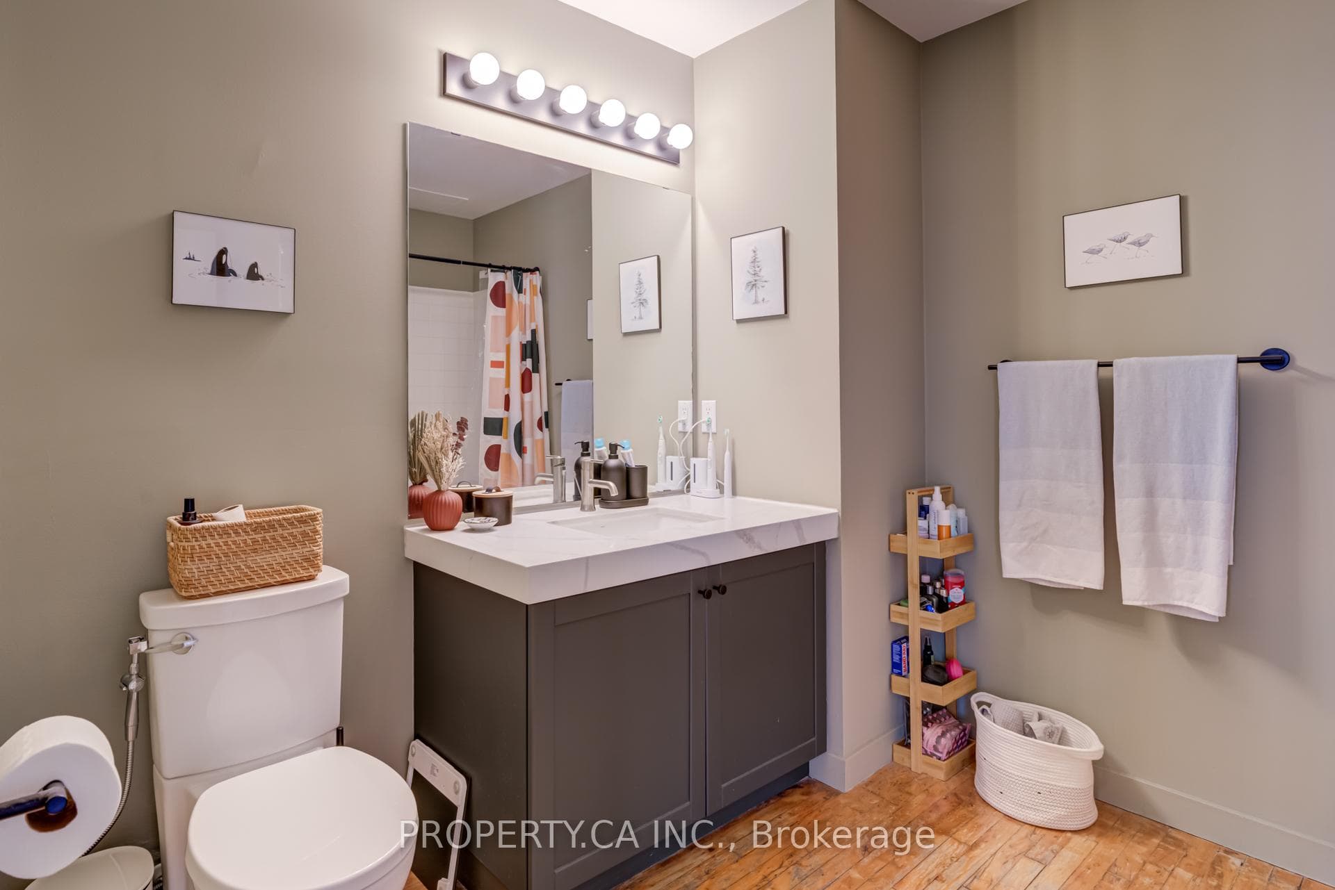 90 Sherbourne Street Unit 401 photo 11