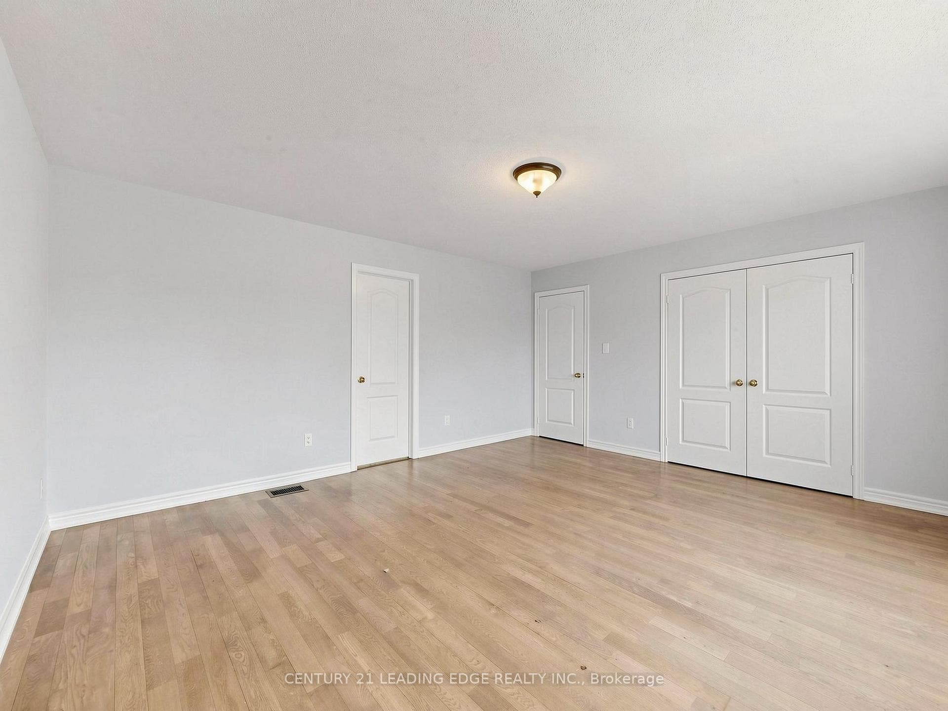 24 Saltspring Drive photo 30