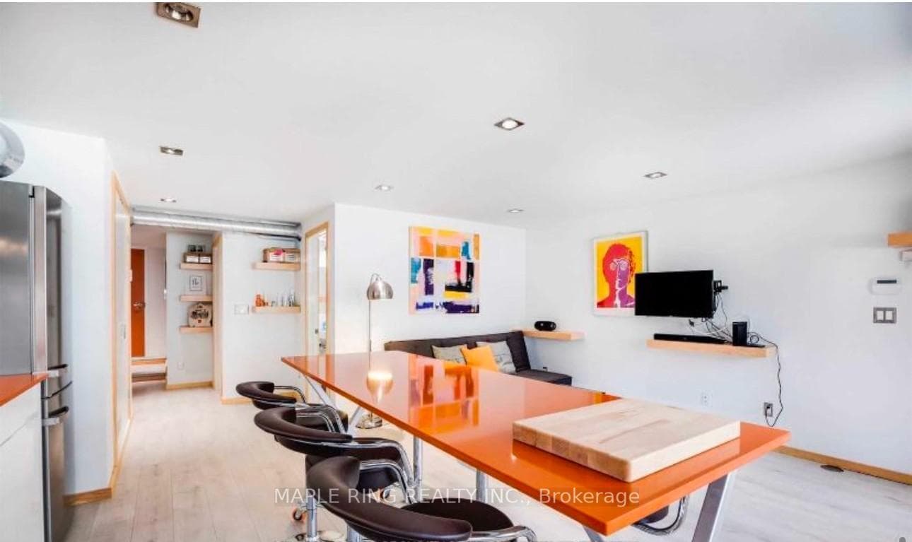 14 Wyndham Street Unit Lower photo 6
