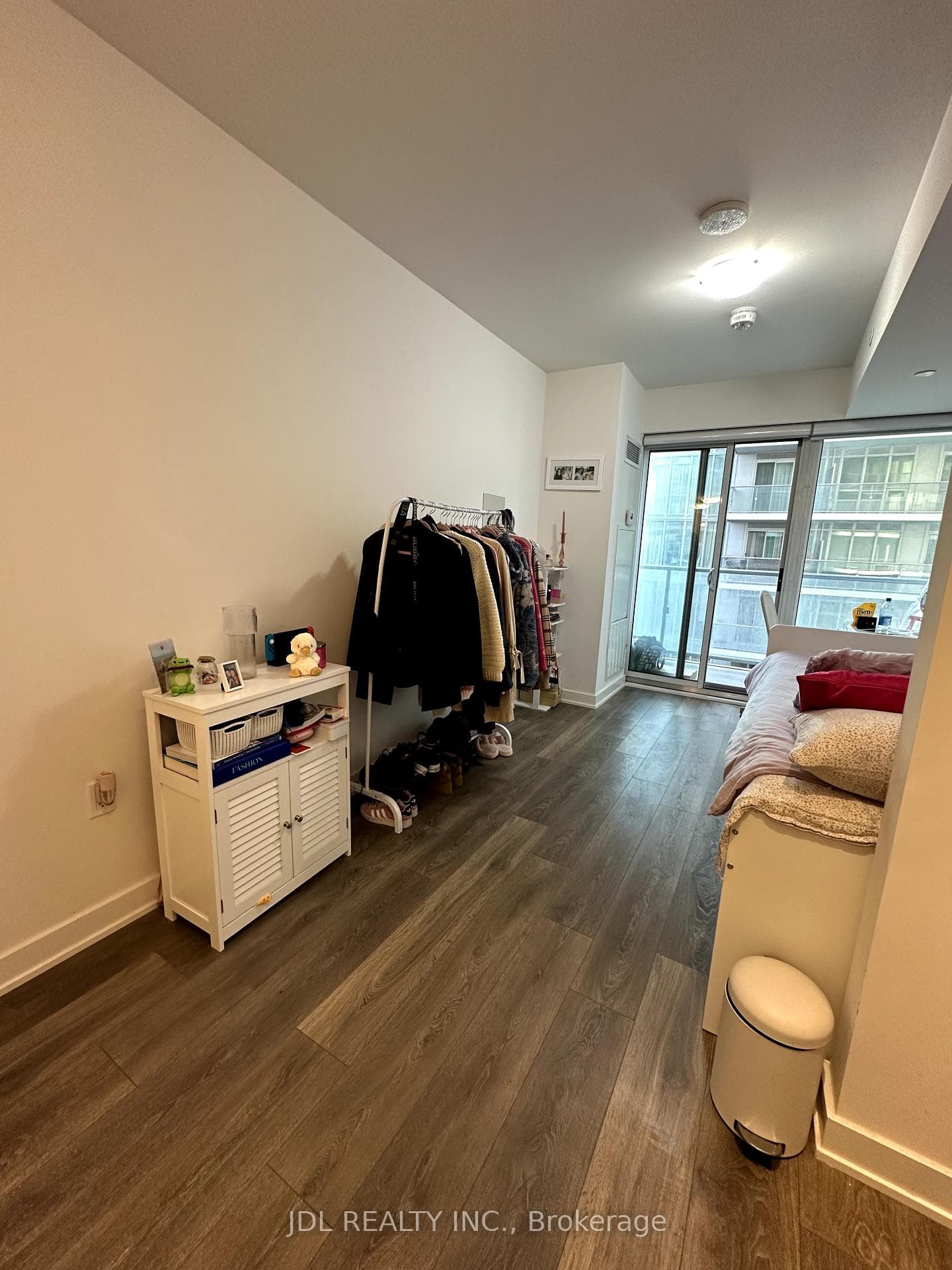 195 Redpath Avenue Unit 1114 photo 8