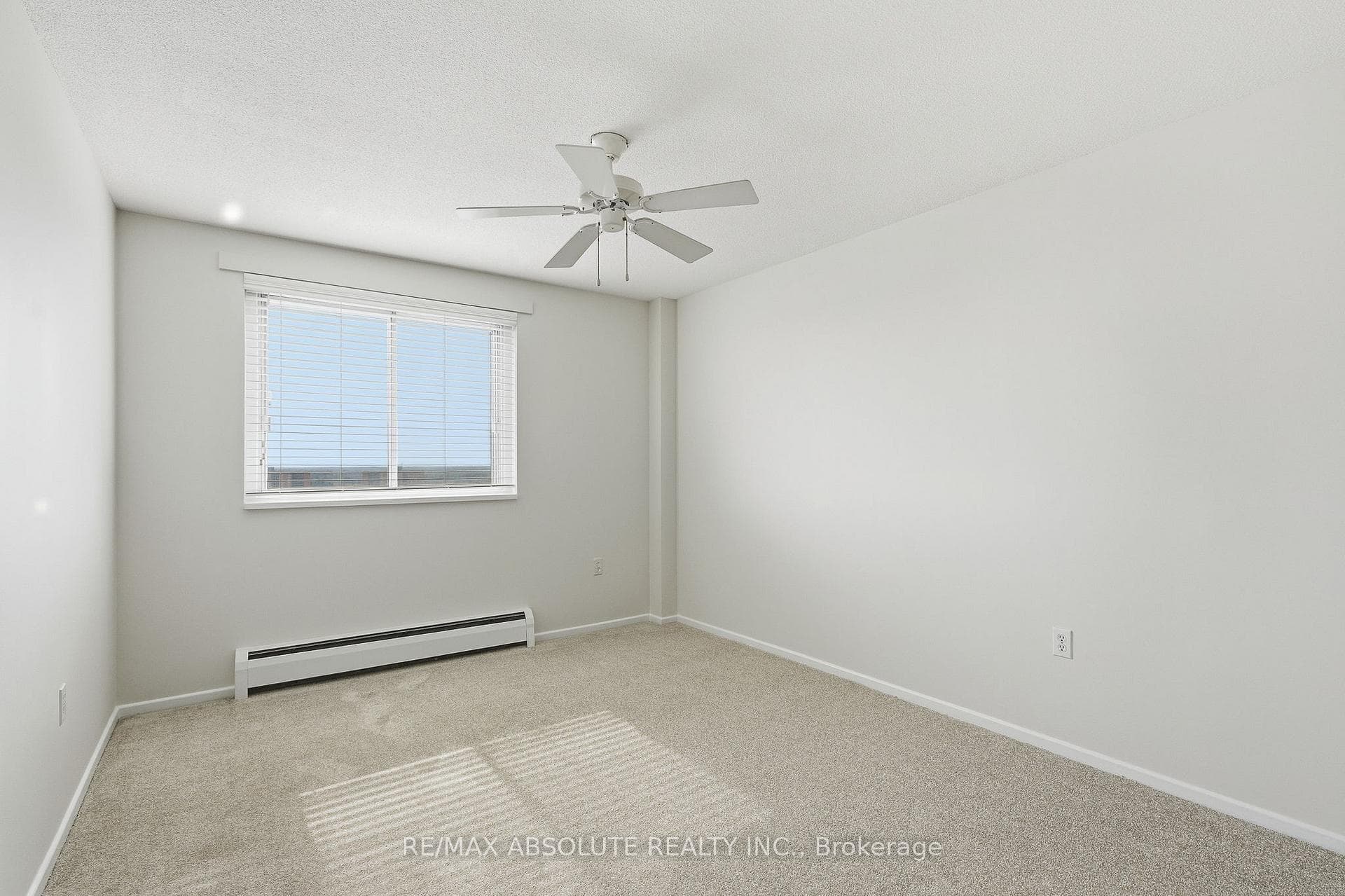 915 Elmsmere Road Unit 1010 photo 21