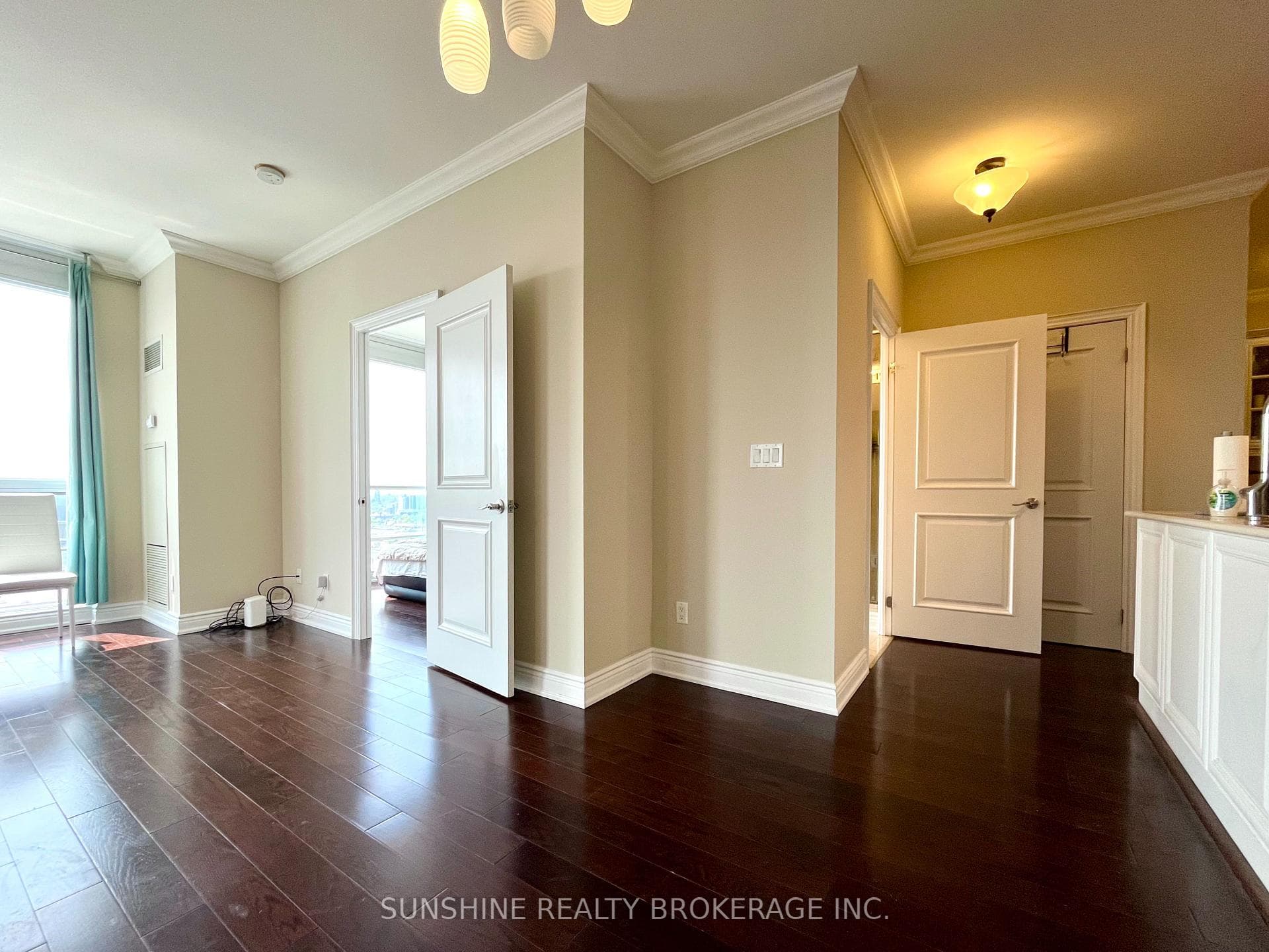761 Bay Street Unit 3708 photo 19