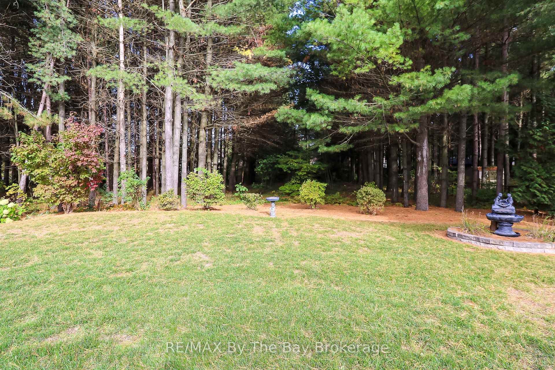 60 Martyn Drive photo 45